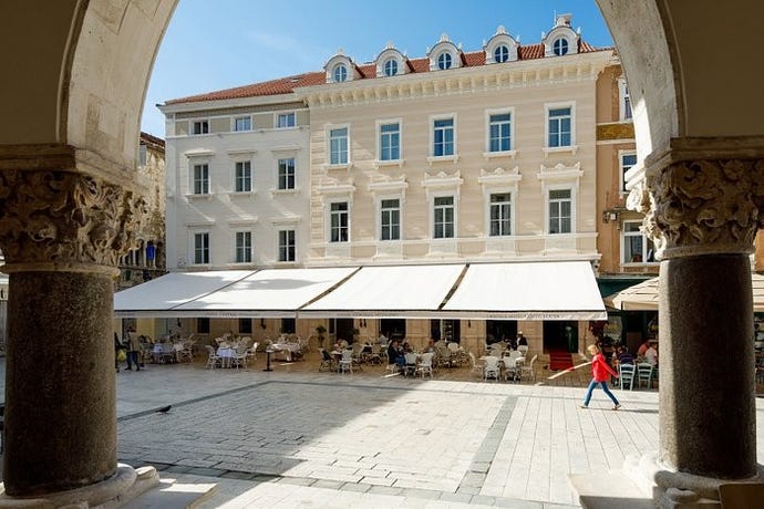 Santa Lucia Heritage Hotel
