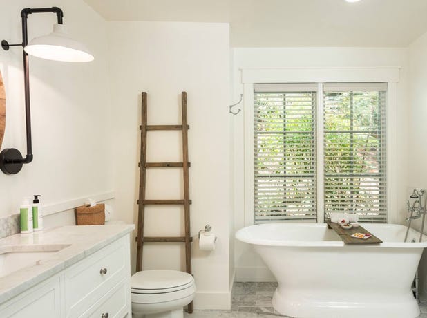 Steam shower and soaking tub
