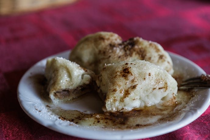 The local delicacy, Štruklji
