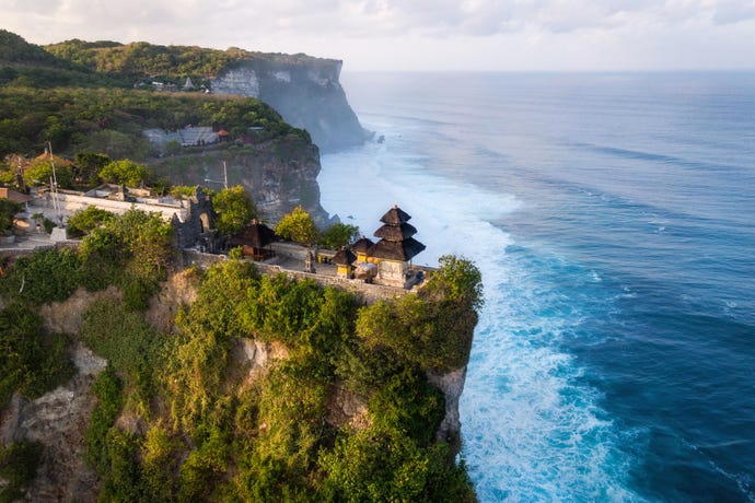 The Pura Luhur temple in Uluwatu
