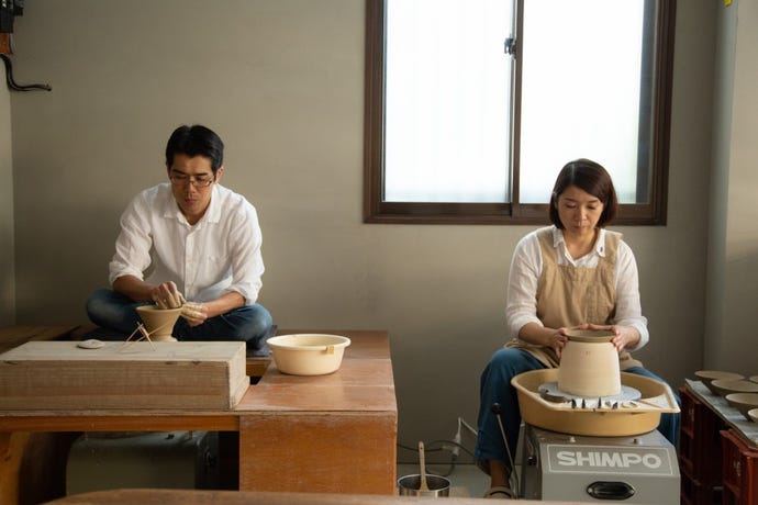 The Wakunami family has been making pottery in Kyoto for 4 generations