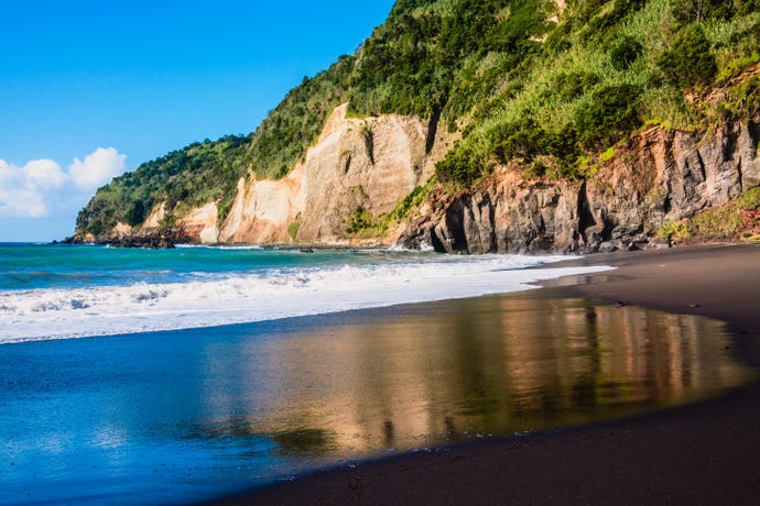 Ribeira Quente Beach
