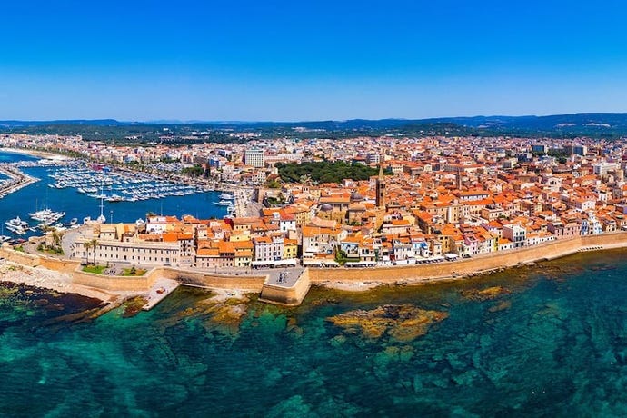 Alghero, La Barcelonetta della Sardegna
