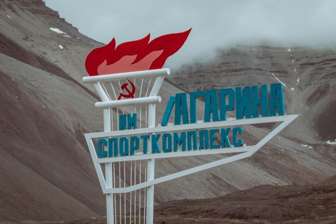 A soviet-style ghost town: Pyramiden