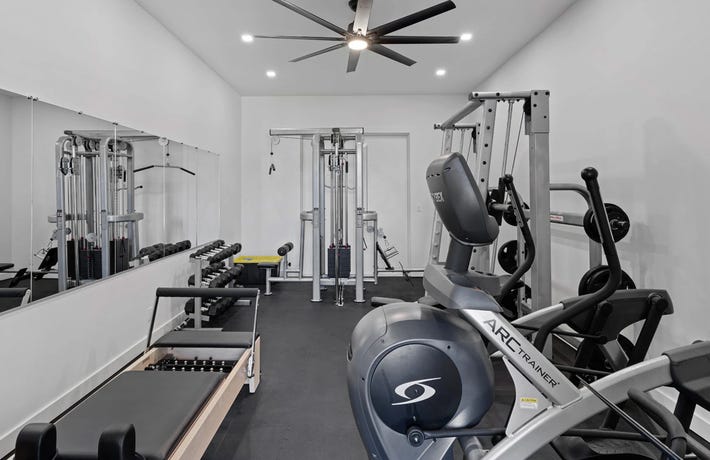 Private gym
