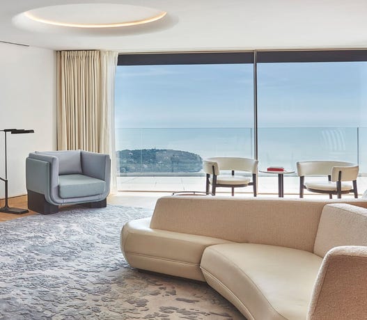 Grand Sea View Suite
