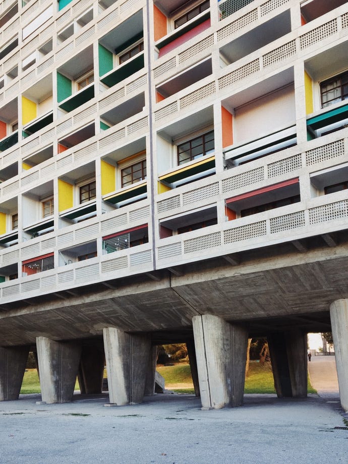 The rainbow of color on the exterior of Le Corbusier's iconic La Cité Radieuse