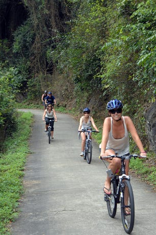 Bike around the islands
