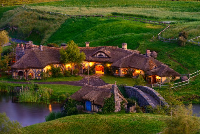 Hobbiton Movie Set
