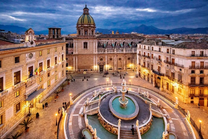 Piazza Pretoria
