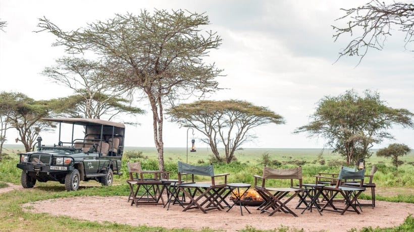 Enjoy a romantic bush dinner after a day of game drives.
