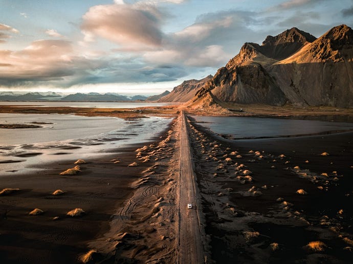 The road around the Golden Circle