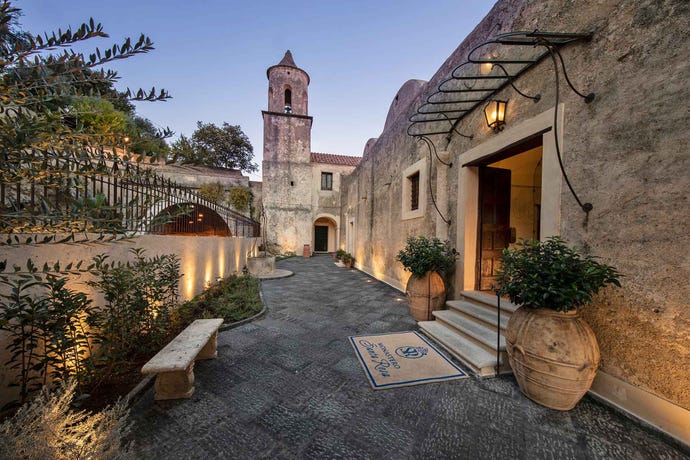 The entrance to Monastero Santa Rosa
