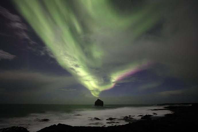 When conditions are right, look up over the Reykjanes Peninsula