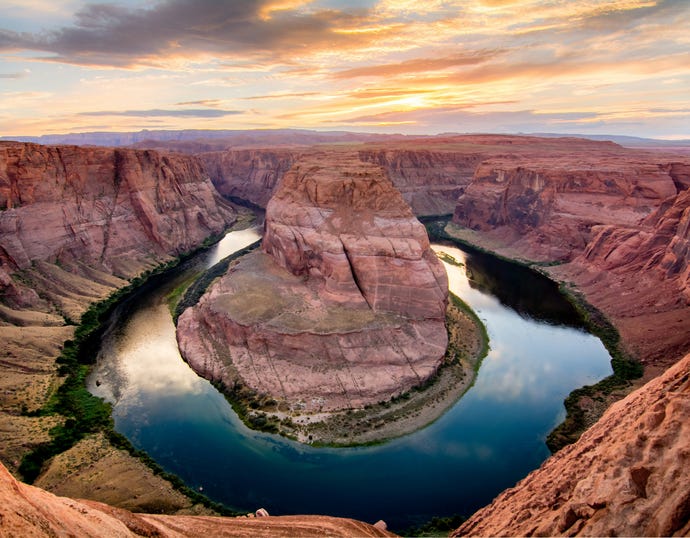 The stunning Horseshoe Bend
