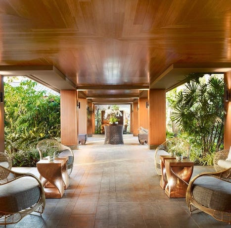 The open-air walkways around the hotel grounds offer little nooks and paths to take in the relaxing atmosphere or even arrange a private romantic dinner.