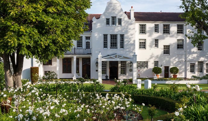 The Cellars-Hohenort Hotel in Cape Town
