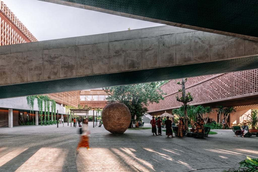 A Balinese Resort for Locals and Tourists Alike