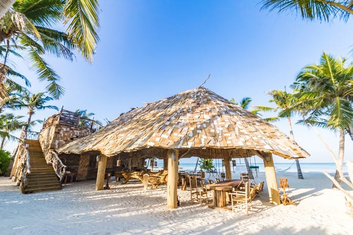 A romantic setting at the Crab Shack