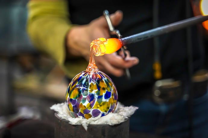 Watch glassblowers hone their craft
