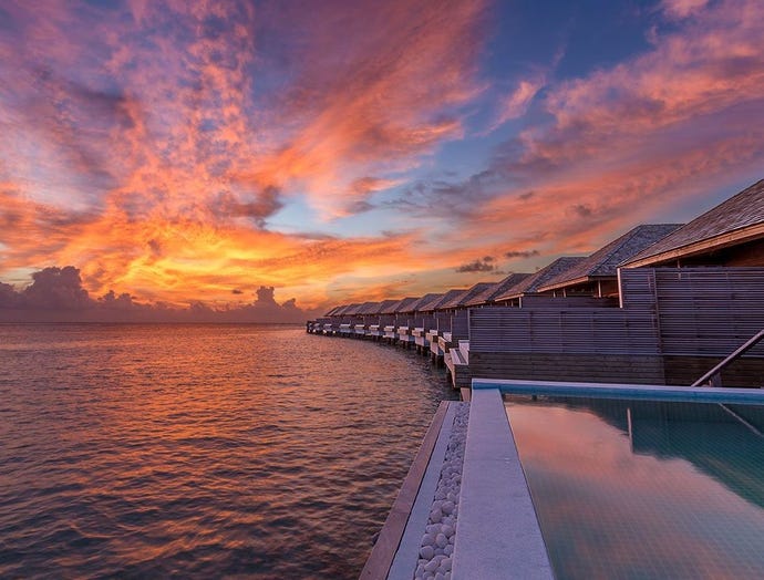 Enjoy amazing Maldivian sunsets
