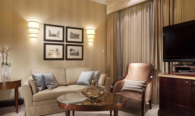 The Junior Suite
