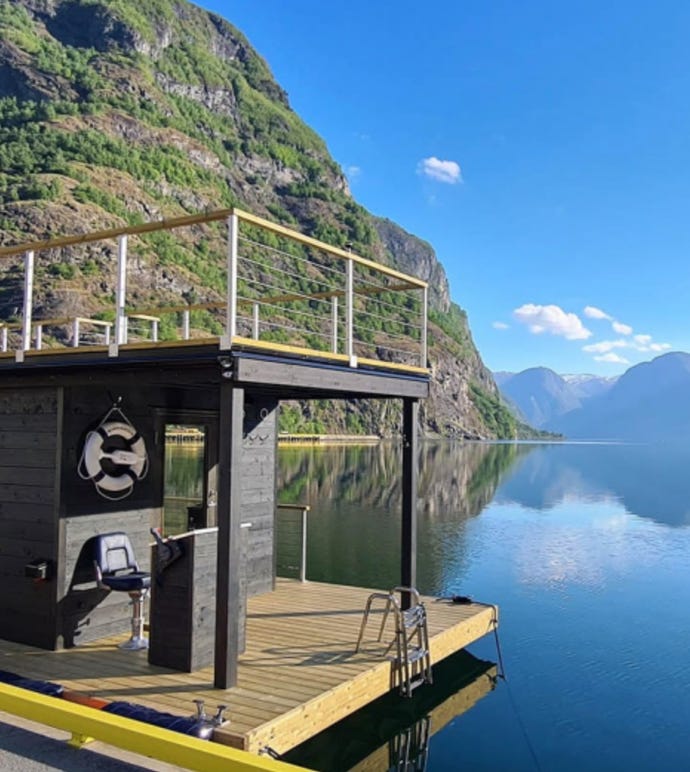 Floating sauna
