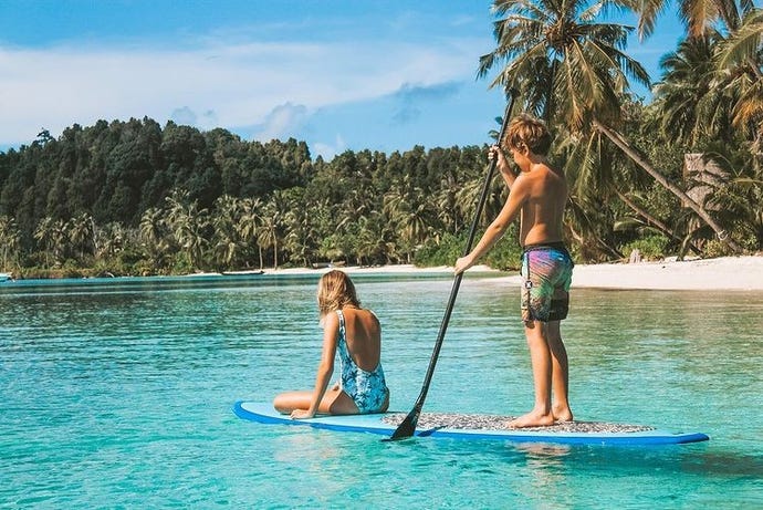 Paddling on a sunny afternoon with your kiddo. Photo credit: Instagram @zalacuden