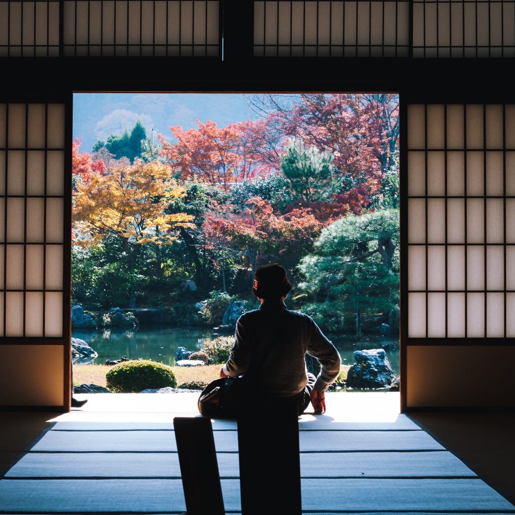 A Contemporary Approach to Japanese Traditions in Kyoto