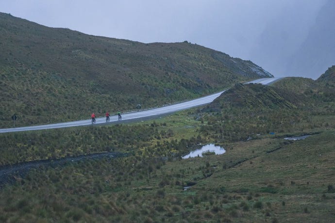 The Yungas Road: it starts out cold...