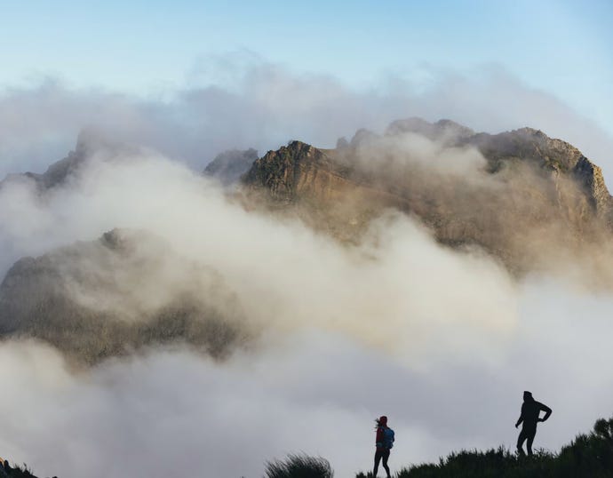 Take a jeep above the clouds
