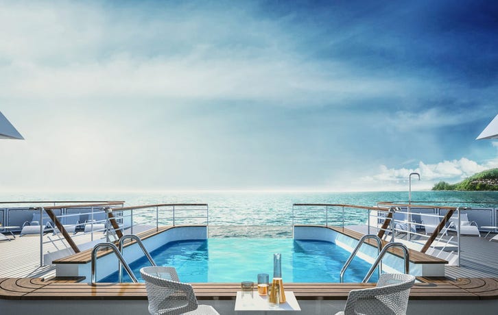 The pool onboard
