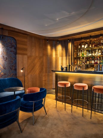 End your evenings with a nightcap at the hotel bar, Les Parisiens, regaling in your memories of each day exploring Paris
