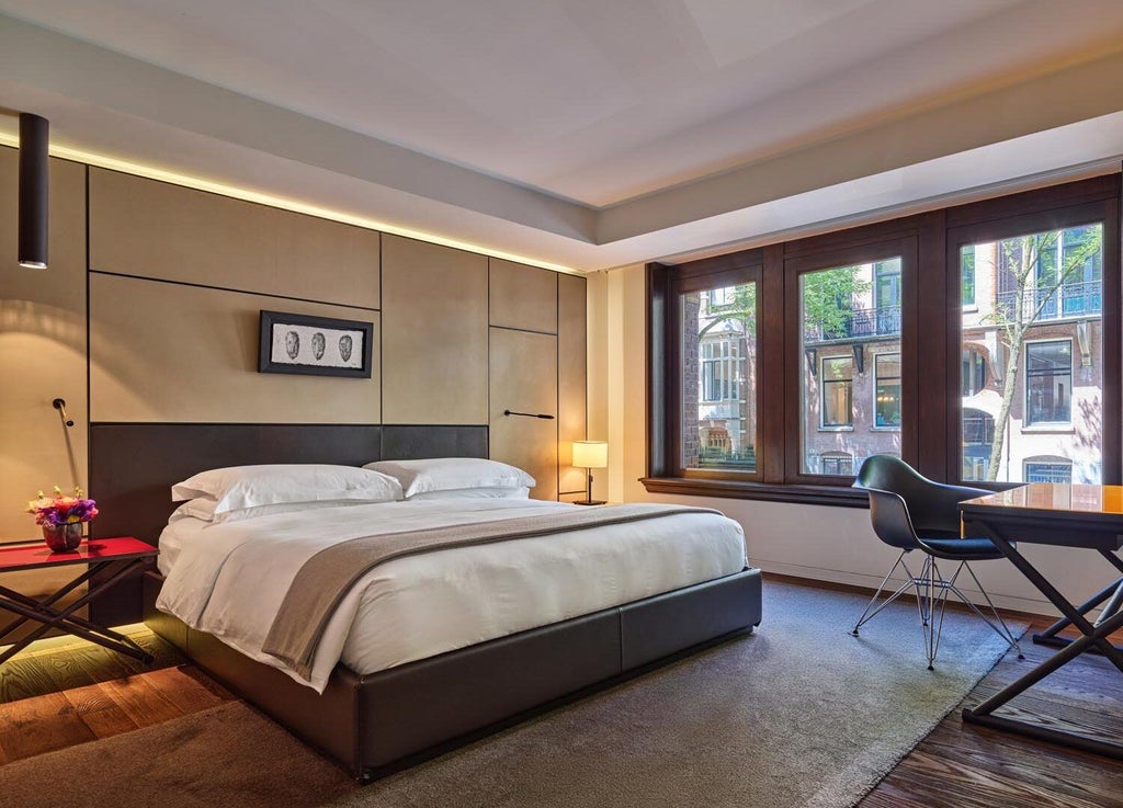 Conservatorium Hotel - Garden Two Bedroom Suite - Hotel Room in Netherlands