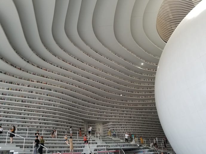 Binhai library – a bookish panopticon